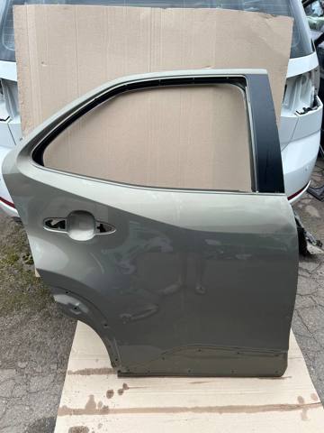 Дверь пассажирская задняя правая 67003K2010 TOYOTA