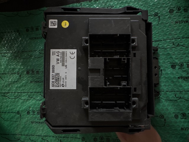 Блок комфорта 6C0937089D VAG