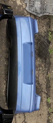 Задний бампер 6Q6807421 VAG