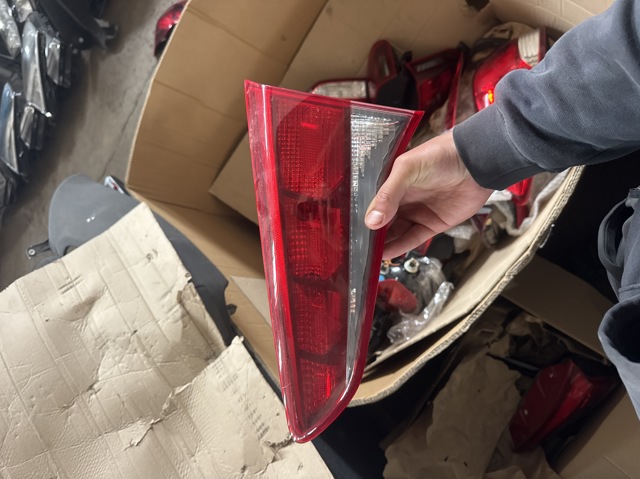 Фара задняя правая внутренняя 92404D3000 HYUNDAI