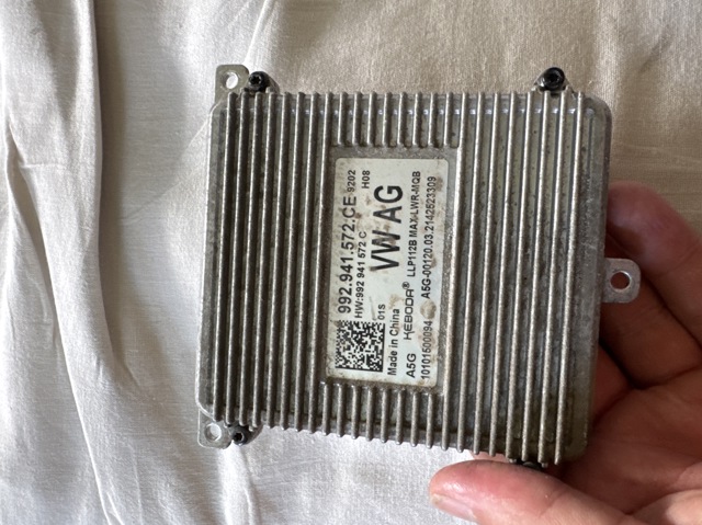 VAG 992941572CE Блок розжига (ксенон) в наличии Ровно