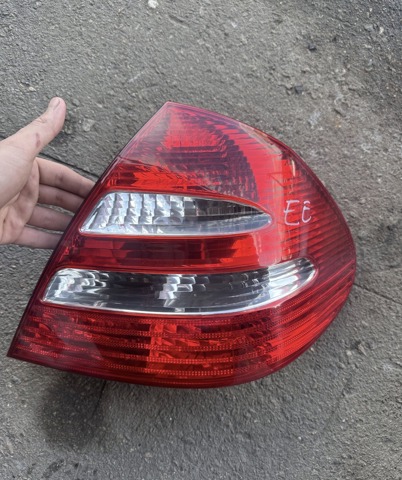 Задний правый стоп A2118200464 MERCEDES