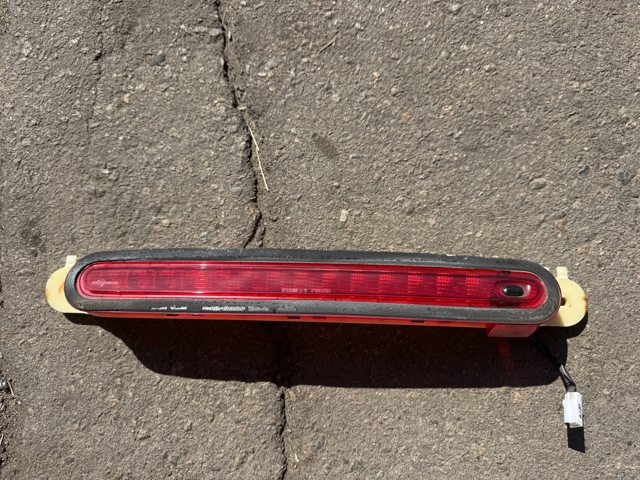Стоп-сигнал заднего стекла GS1F51580G MAZDA