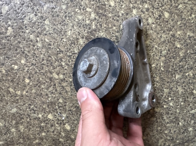 MAZDA L51015930 в наличии Павлоград