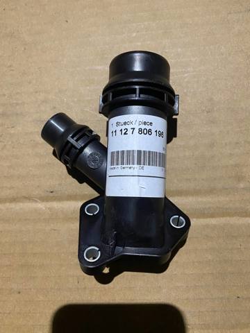 BMW 11127806196 Фланец системы охлаждения в наличии Украина