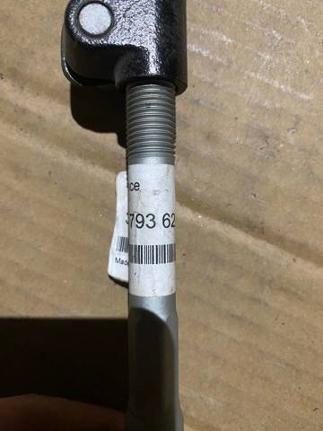 32106793621 BMW Тяга рулевая в сборе левая купить в Николаев