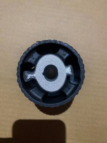 BMW 33316792872 Сайлентблок задней балки (подрамника) в наличии Запорожье