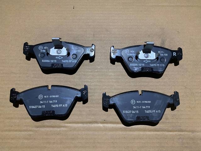 Колодки тормозные дисковые комплект 34116761278 BMW