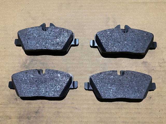Тормозные колодки 34116774050 BMW