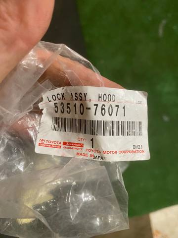 TOYOTA 5351076071 Замок капота в наличии Кривой Рог
