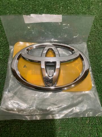 Фирменный значек капота 9097502073 TOYOTA