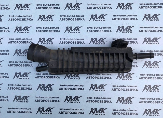 VAG 036121188B Патрубок вентиляции картерных газов в наличии Николаев