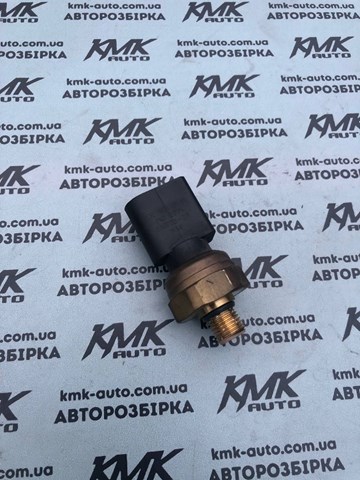 Датчик давления топлива 03C906051A VAG