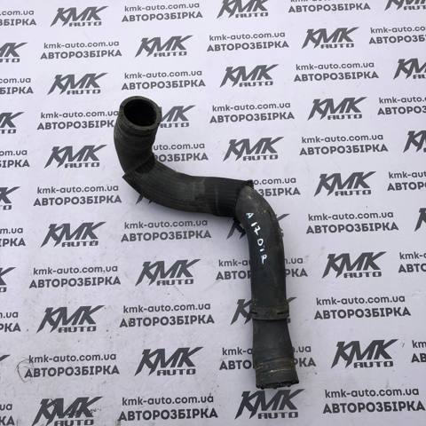 Шланг радиатора охлаждения 13223885 GM