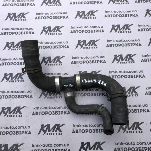Шланг радиатора охлаждения нижний 13223886 GM