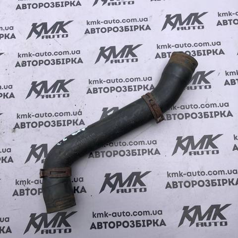 Патрубок системы охлаждения 1J0122101D VAG