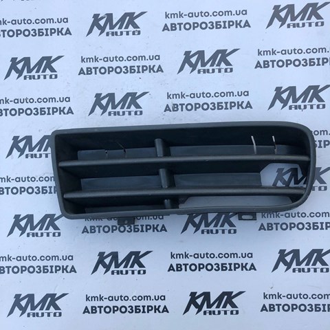  Решетка переднего бампера левая 1J0853665B VAG