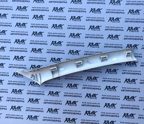 VAG 1J0867233E Обшивка стойки кузова внутренняя передняя левая в наличии Киев