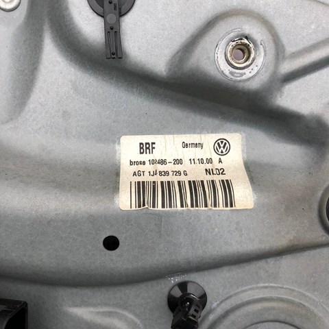 VAG 1J4959811C Мотор стеклоподъемника двери задней левой в наличии Каменское