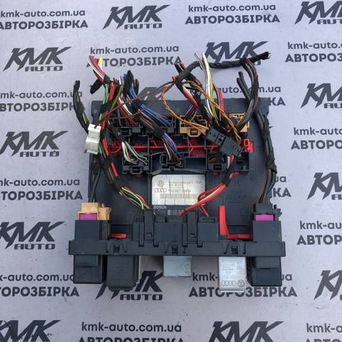 Панель предохранителей 1K0937049G VAG