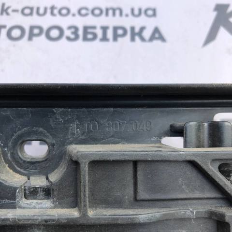 VAG 1T0807935 в наличии Житомир