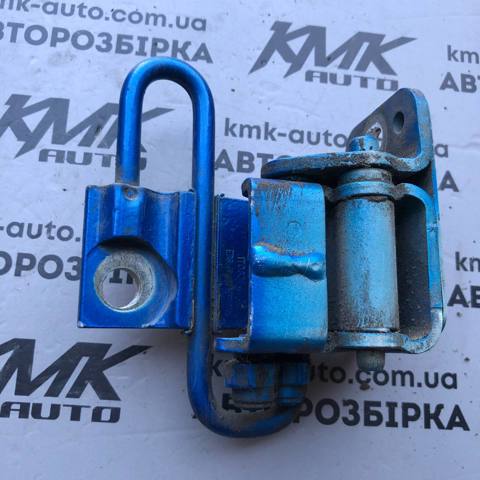 Петля двери задней левой 1T0833411A VAG