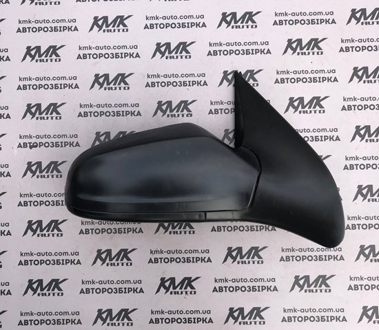 Правое боковое зеркало 24462996 GM