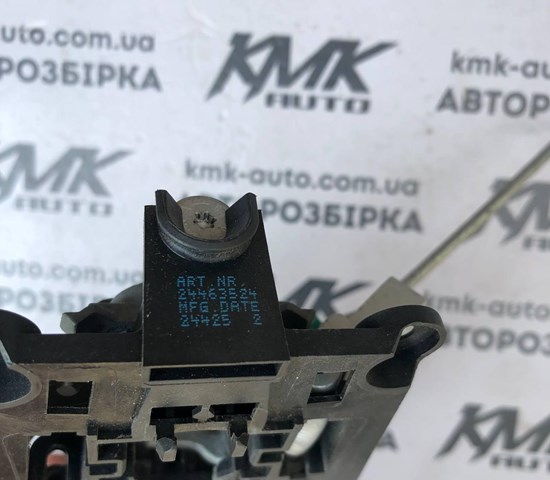 Держатель наружной ручки двери, передней правой 24463524 GM