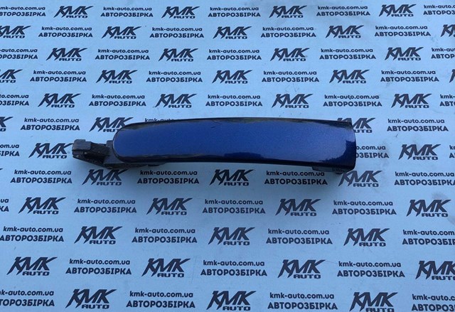Ручка двери передней наружная 3B0837207 VAG