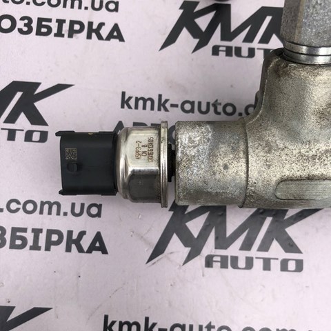 45PP32 GM Датчик давления топлива купить в Ужгород