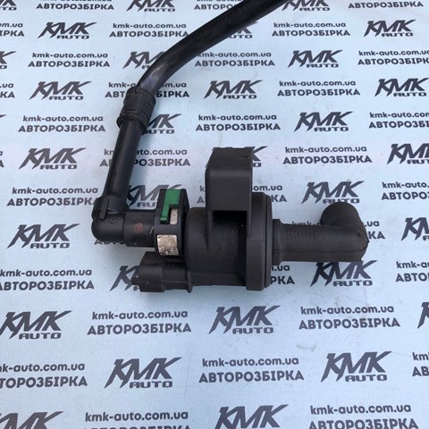 Клапан системы вентиляции топливного бака 55566514 GM