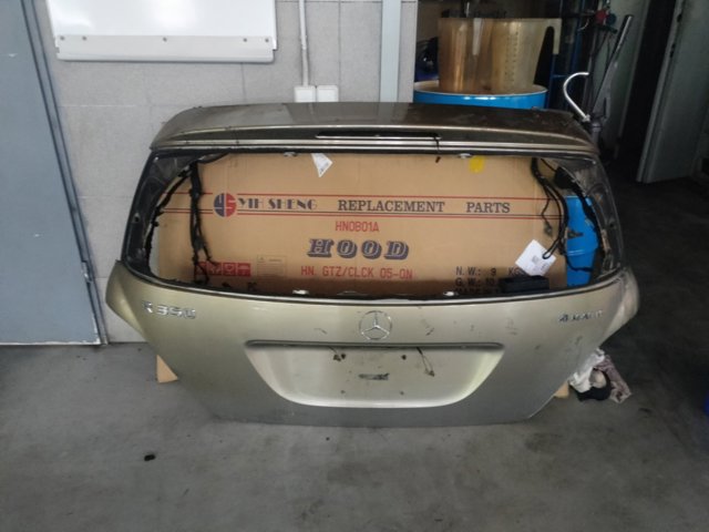 Задняя дверь A2517400505 MERCEDES