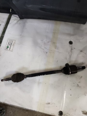 100771901B TESLA Задняя полуось купить в Каменское