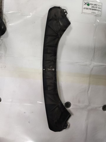 TESLA 106047400D Накладка передней панели (суппорта радиатора) верхняя в наличии Львов