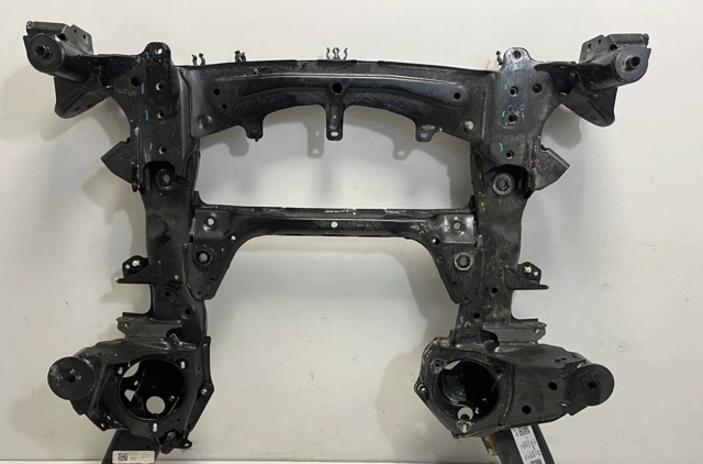 Подрамник передней подвески BMW X5