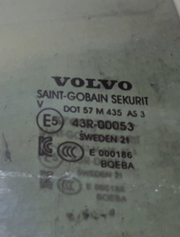 32244978 VOLVO Стекло двери задней правой купить в Днепр