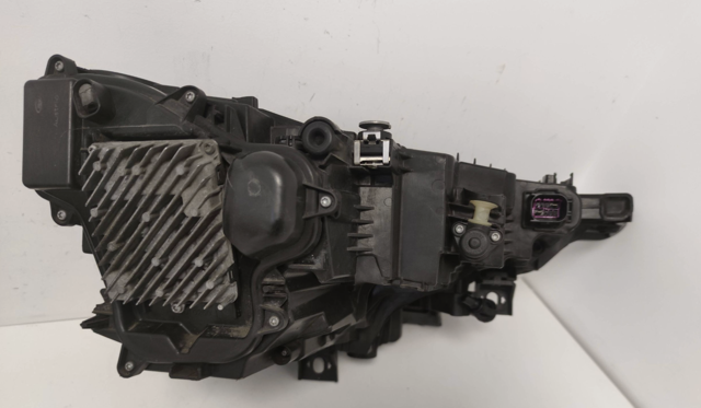 4M8941034 VAG купить в Украина