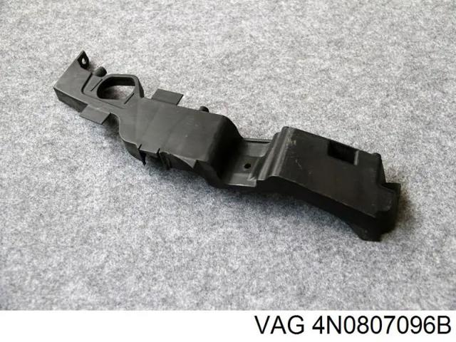 Кронштейн бампера заднего, правый 4N0807096B VAG
