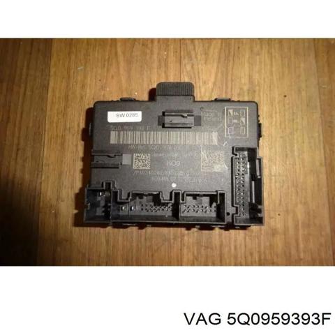 Блок комфорта передней двери 5Q0959393F VAG