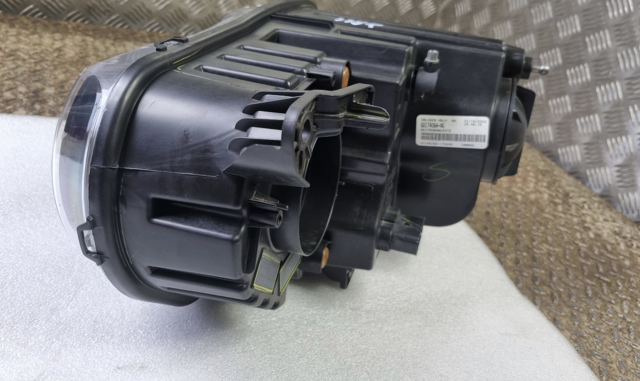 68174064AF CHRYSLER Фара правая купить в Одесса