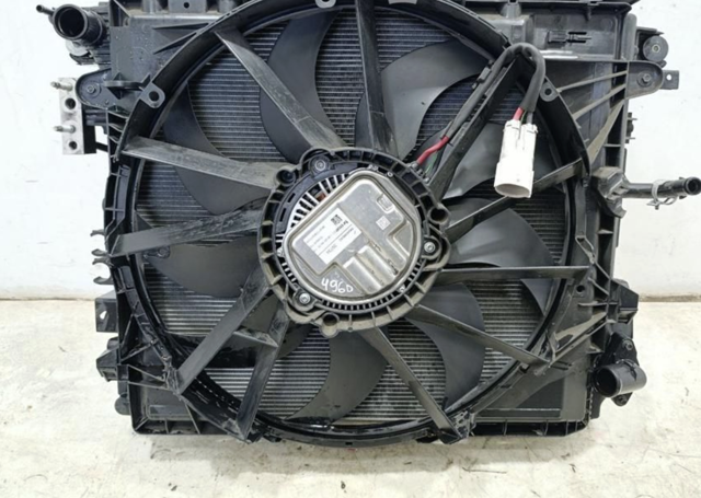 CHRYSLER 68340962AC Диффузор радиатора охлаждения, в сборе с мотором и крыльчаткой в наличии Тернополь