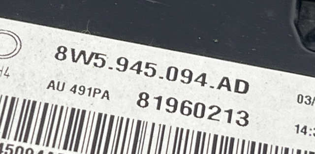 VAG 8W5945094AD Фонарь задний правый внутренний в наличии Черновцы