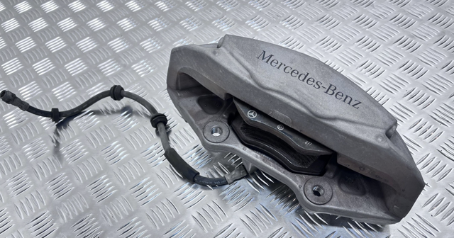 Суппорт тормозной передний левый A0114219798 MERCEDES