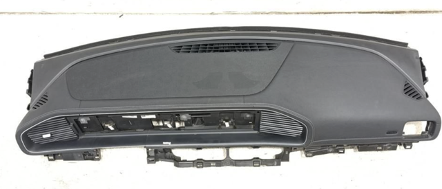 A1676809900 MERCEDES Торпедо купить в Черновцы