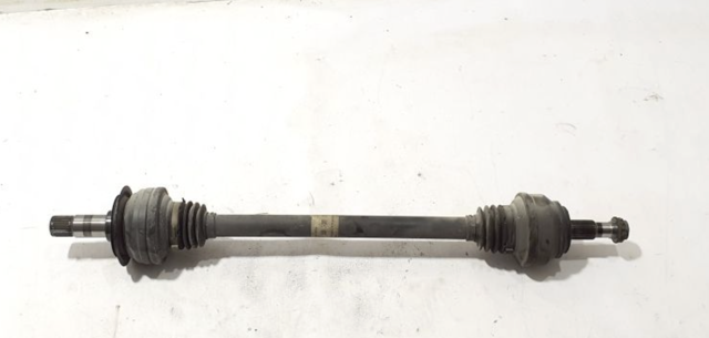 Полуось задняя, левая A2053500914 MERCEDES