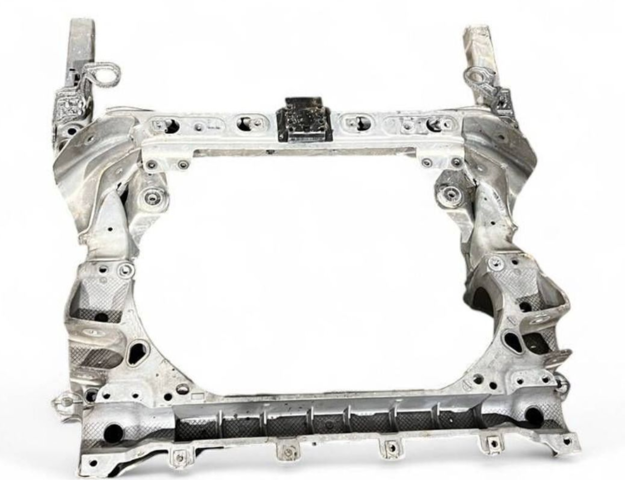 Балка передней подвески A2056208701 MERCEDES
