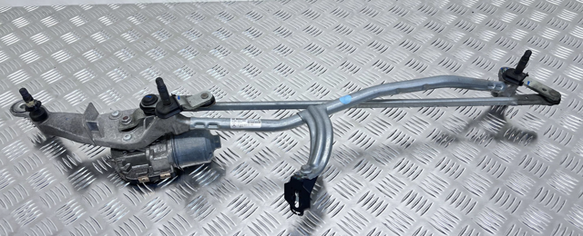Трапеция стеклоочистителя A2058200740 MERCEDES