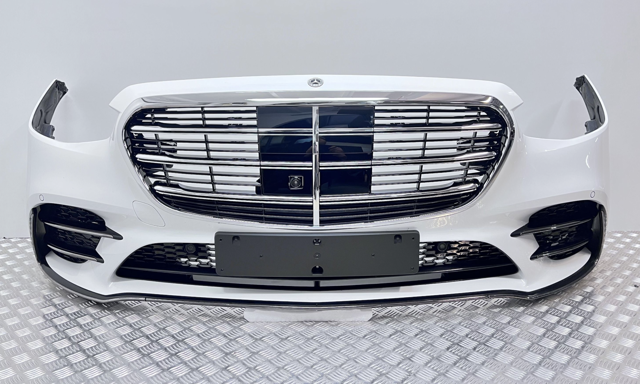 Решетка A22388041009040 MERCEDES