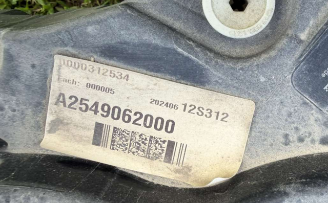 MERCEDES A2549062000 Правая фара в наличии Житомир