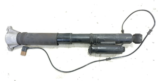 Стойка задняя, левая A2963206900 MERCEDES